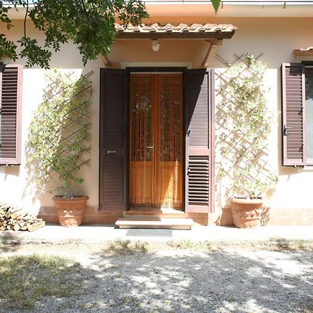 Podere San Giovanni Pomaia Exterior photo